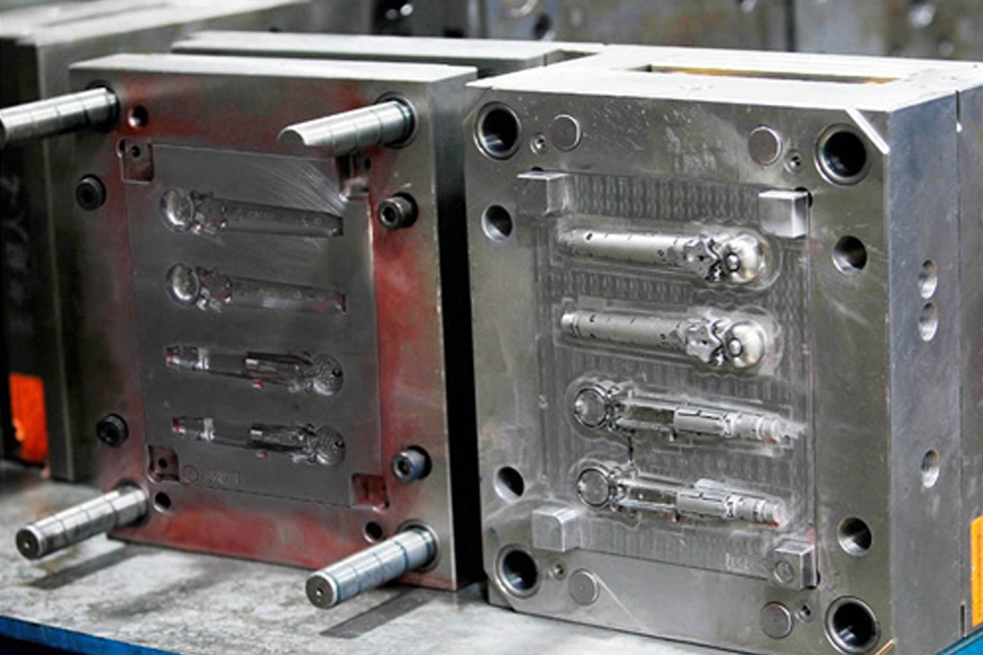 Analysis and analysis of injection mold structure and construction